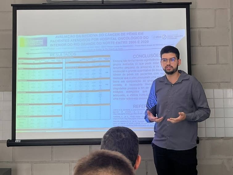 Apresentação do trabalho no evento