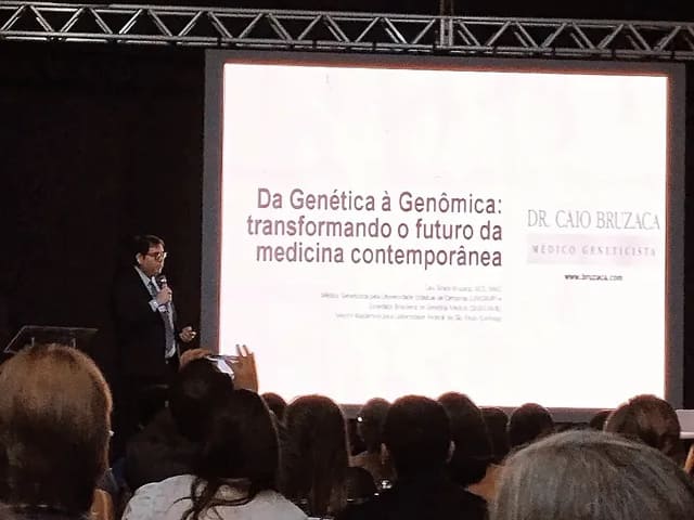 Palestra do médico geneticista Caio Brazuca